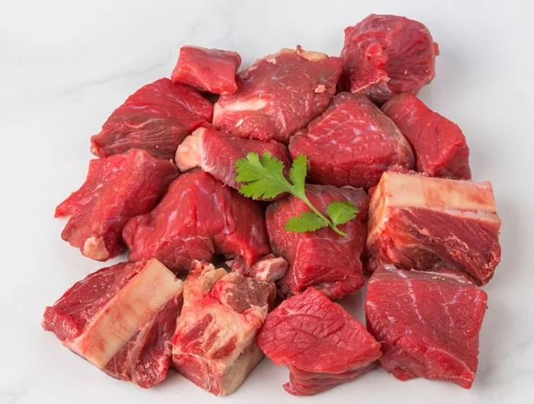 Beef with Bone (1kg)