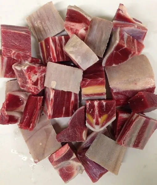 Goat with Skin (1kg)